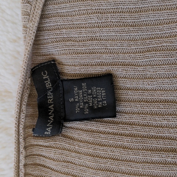 Banana Republic Silk and Rayon Tan Cardigan Size S - Picture 2 of 6